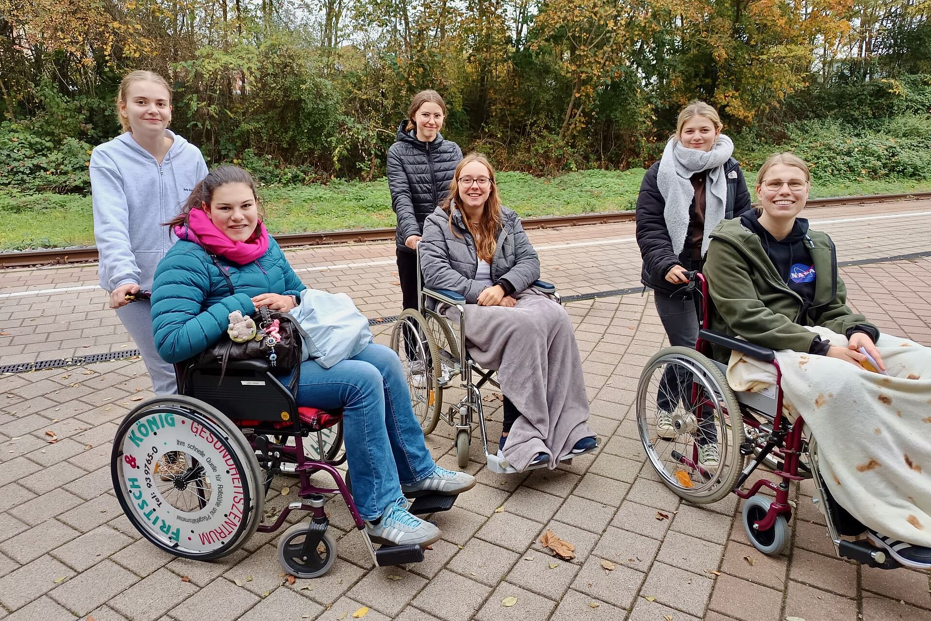 Eine besondere Erfahrung - mit dem Rollstuhl durch Neuendettelsau